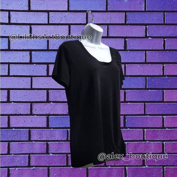 Rock and Republic Black top - Picture 2 of 8